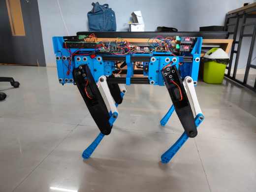 由步进电机和伺服电机制成的玩具机器狗3D数模图纸 Solidworks设计缩略图
